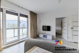 Wynajem!!2 pokoje!! Nowy blok!!